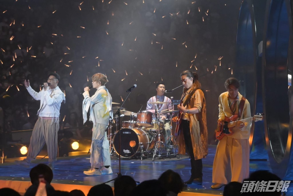 RubberBand出現掀全晚高潮。